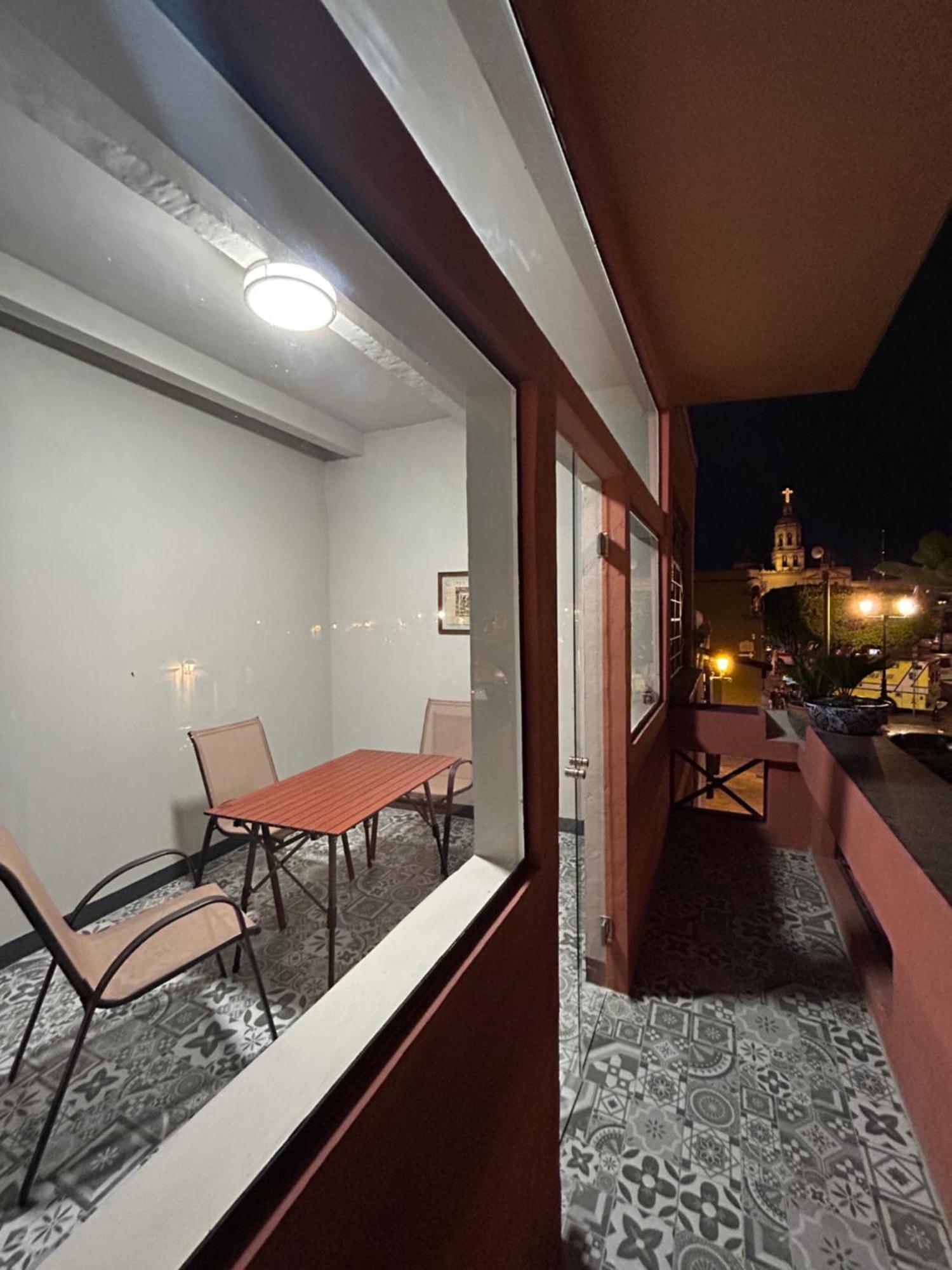 Hotel Lolita & Enri, La Mejor Ubicacion Y Vista En El Centro De Querétaro Exterior foto