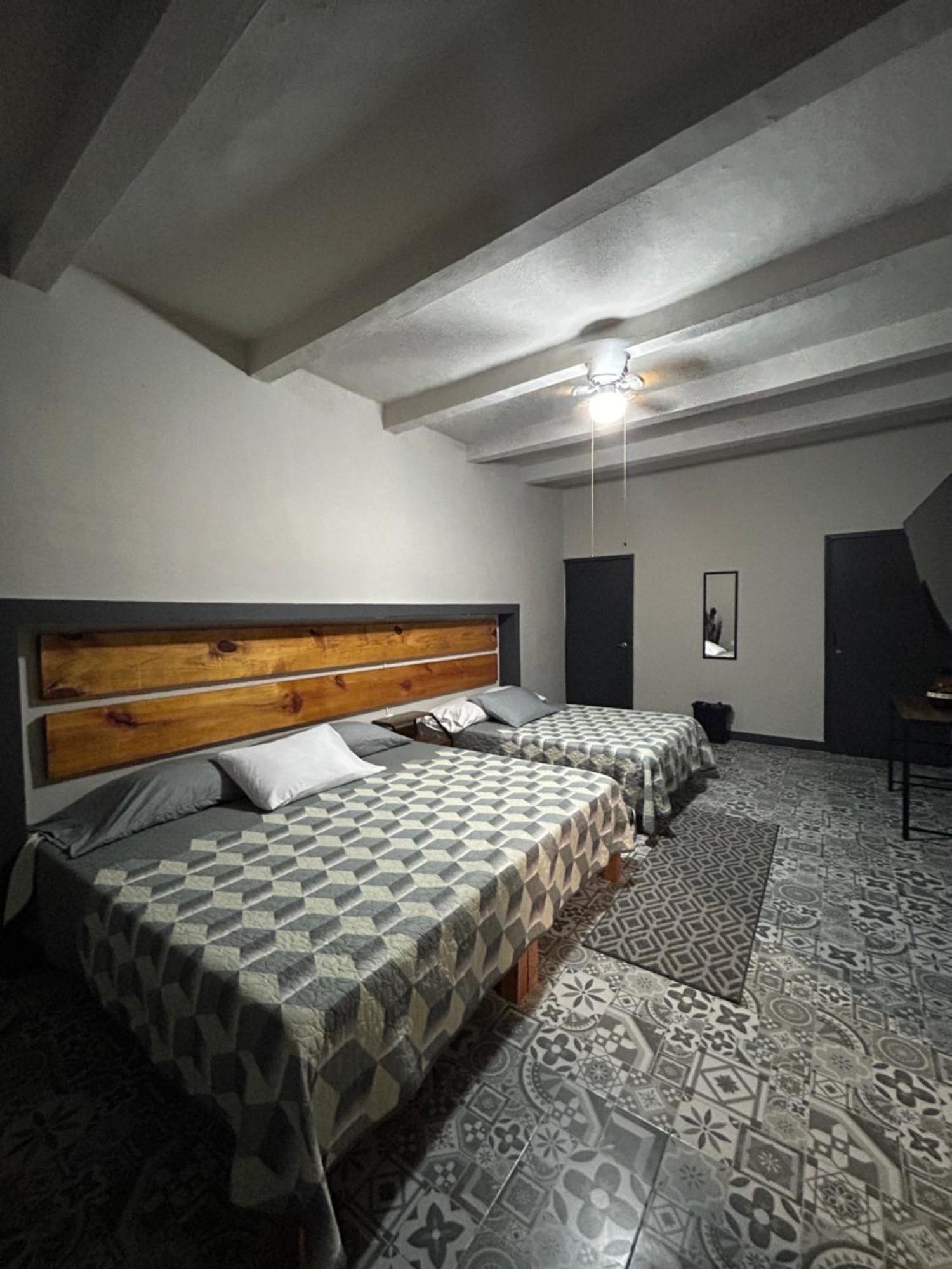 Hotel Lolita & Enri, La Mejor Ubicacion Y Vista En El Centro De Querétaro Exterior foto