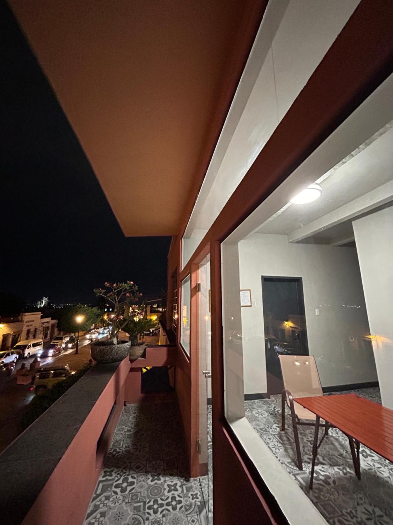 Hotel Lolita & Enri, La Mejor Ubicacion Y Vista En El Centro De Querétaro Exterior foto